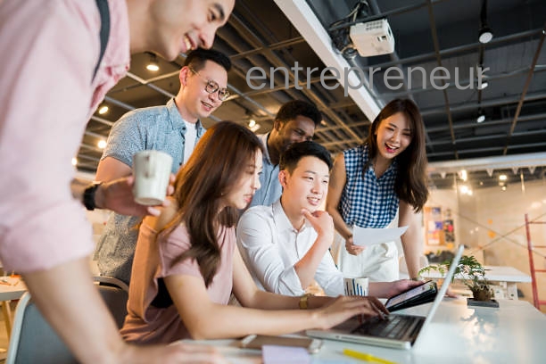 Entrepreneur: Pengertian, Ciri-Ciri,Tujuan, Tipe, Jenis & Perbedaan Seorang Entrepreneur Dengan&nbsp;Pengusaha