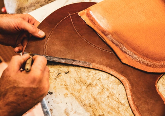 Kode KBLI 46208 Perdagangan Besar Kulit Dan Kulit&nbsp;Jangat