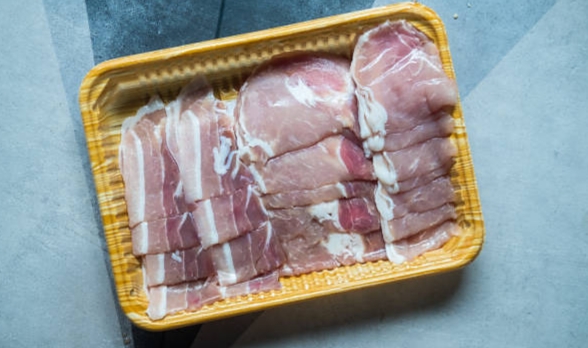 Kode KBLI 10110 Kegiatan Rumah Potong Dan Pengepakan Daging Bukan&nbsp;Unggas