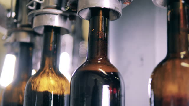 Kode KBLI 11020 Industri Minuman Beralkohol Hasil Fermentasi Anggur dan Hasil Pertanian&nbsp;Lainnya